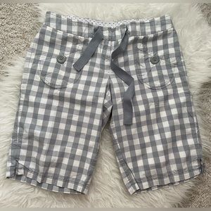 2/$30 SALE Anthropologie Elevenses Bermuda Shorts Size 4
